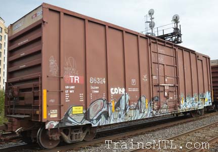 Car/wagon TR86324 right side / coté droit